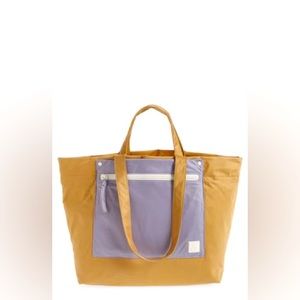 Madewell The Tour Travel Tote in Earthen Sand Multi